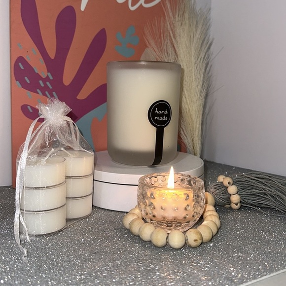 BEAUTY, SCENT UNLEASHED LLC, LUXURY HAND POURED SCENTED CANDLES. - Picture 3 of 4